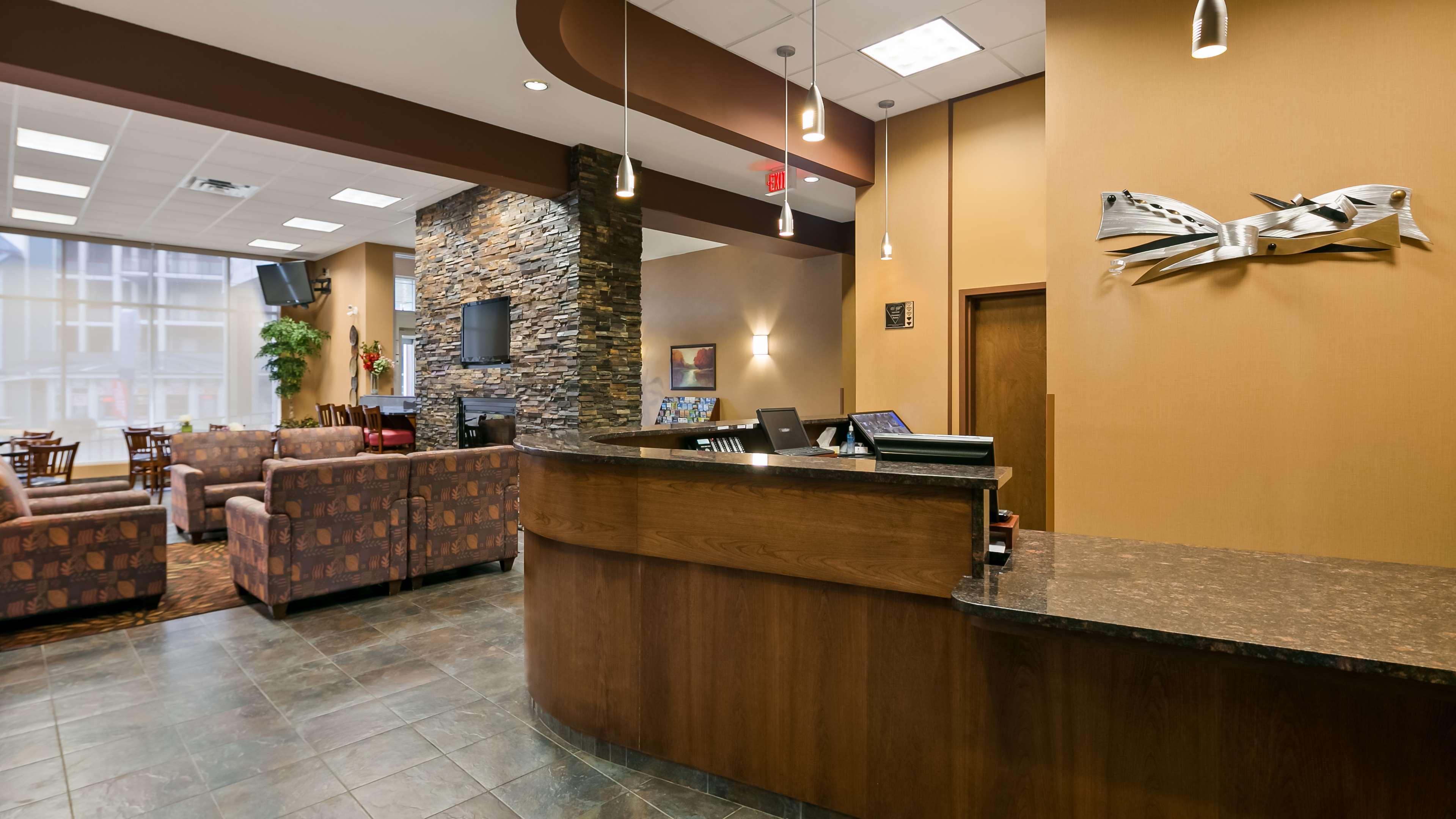 Best Western Plus Chateau Inn Сильван-Лейк Экстерьер фото